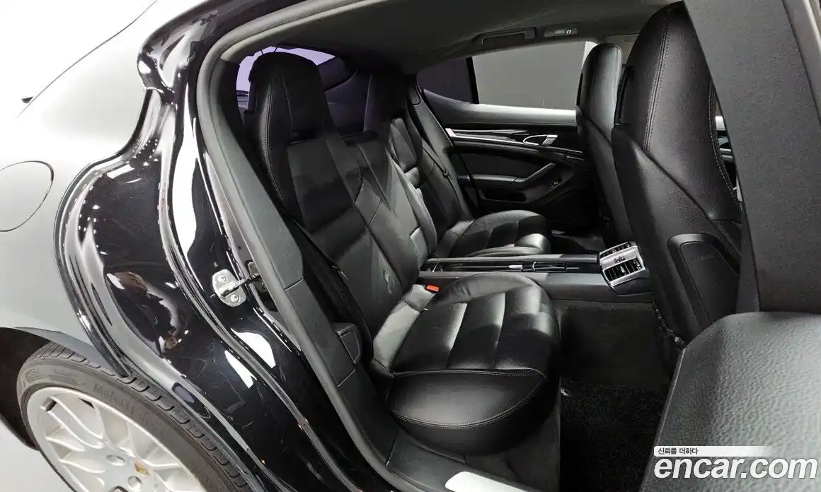 Porsche Panamera 2011 3.6 Автомат в Москве № 165667, фото 14