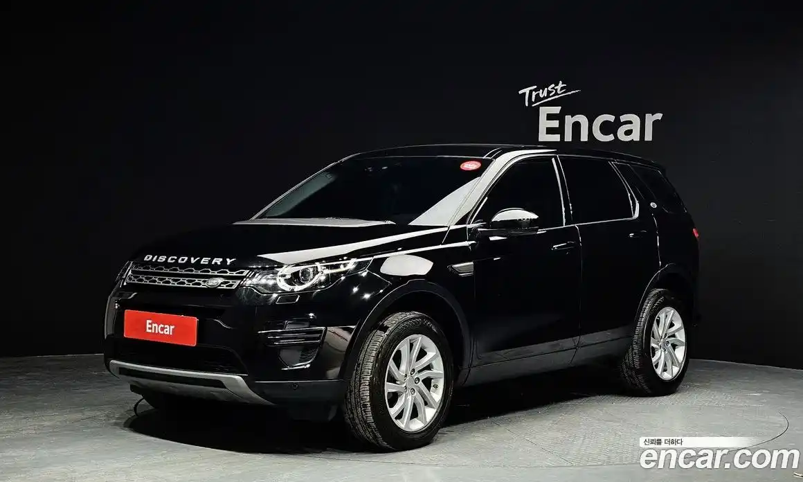 Land Rover Discovery Sport 2017 2.0 Автомат в Москве № 166117, фото 1