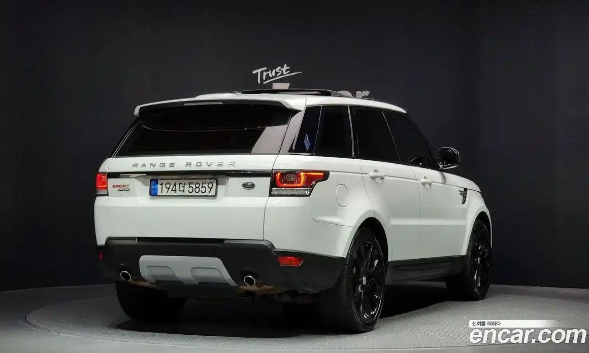 Land Rover Range-Rover Sport 2014 3.0 Автомат в Москве № 166372, фото 17