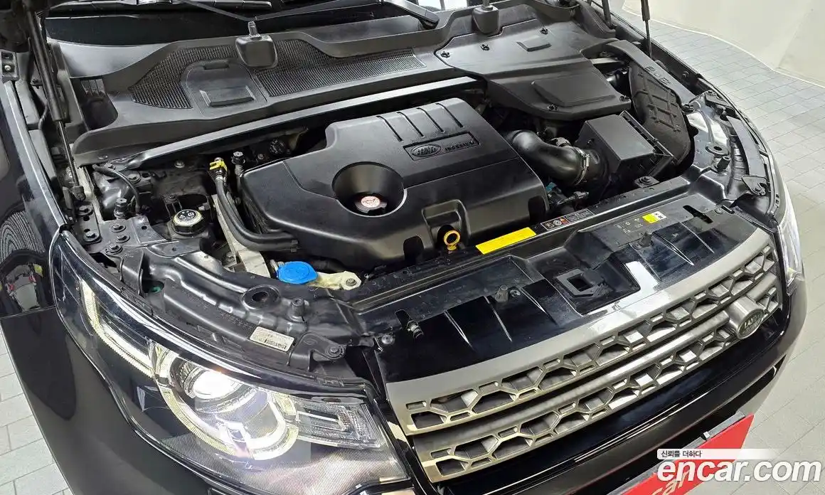 Land Rover Discovery Sport 2018 2.0 Автомат в Москве № 166426, фото 17