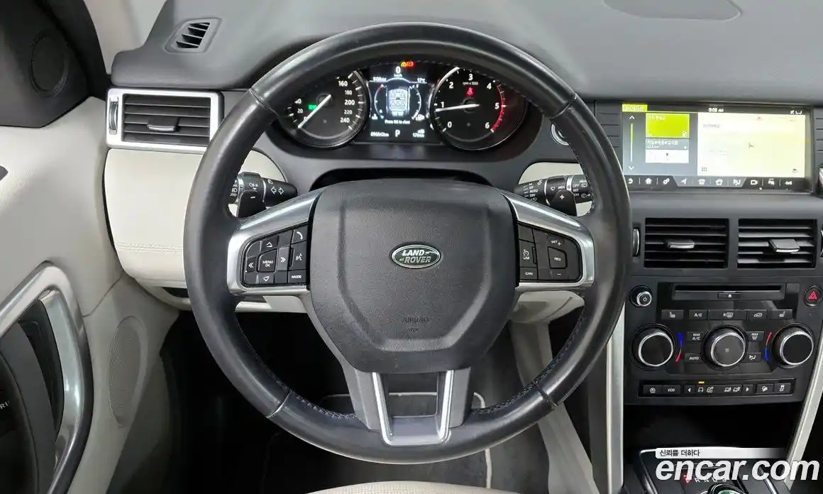 Land Rover Discovery Sport 2018 2.0 Автомат в Москве № 166426, фото 6