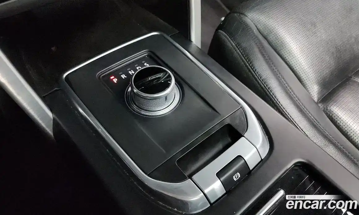 Land Rover Discovery Sport 2016 2.0 Автомат в Москве № 166543, фото 12