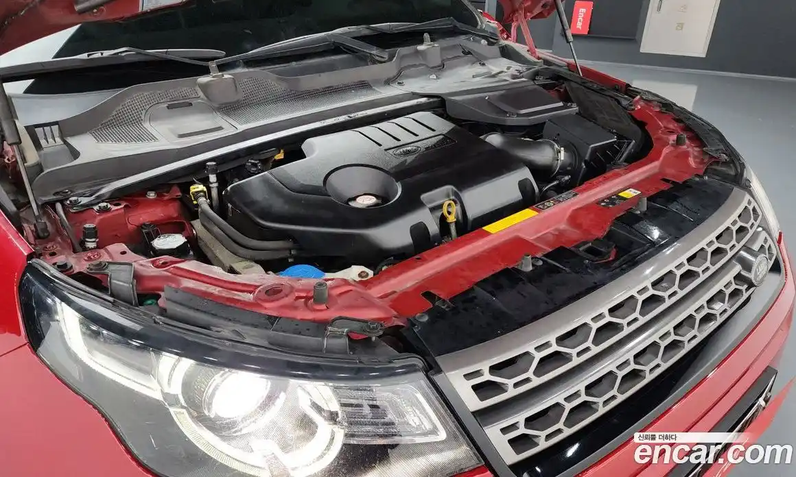 Land Rover Discovery Sport 2016 2.0 Автомат в Москве № 166543, фото 18