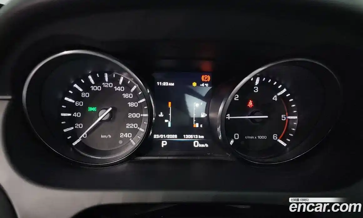 Land Rover Discovery Sport 2016 2.0 Автомат в Москве № 166543, фото 5