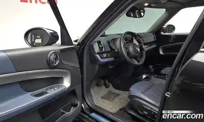 Mini Countryman 2023 2.0 Автомат в Москве № 167317, миниатюра 2