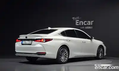 Lexus ES 2026 2.5 Автомат в Москве № 168002, миниатюра 12