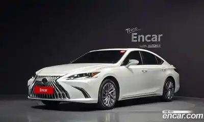 Lexus ES 2026 2.5 Автомат в Москве № 168002, миниатюра 10