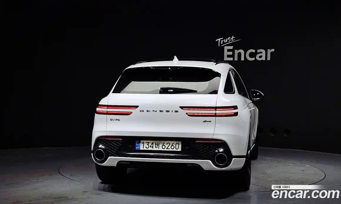 Genesis GV70 2022 2.5 Автомат в Москве № 16909, фото 12