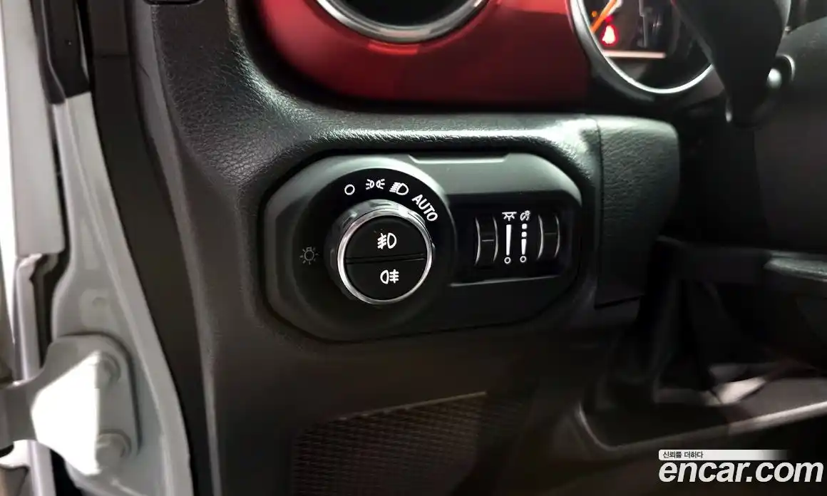 Jeep Wrangler 2023 2.0 Автомат в Москве № 169395, фото 9