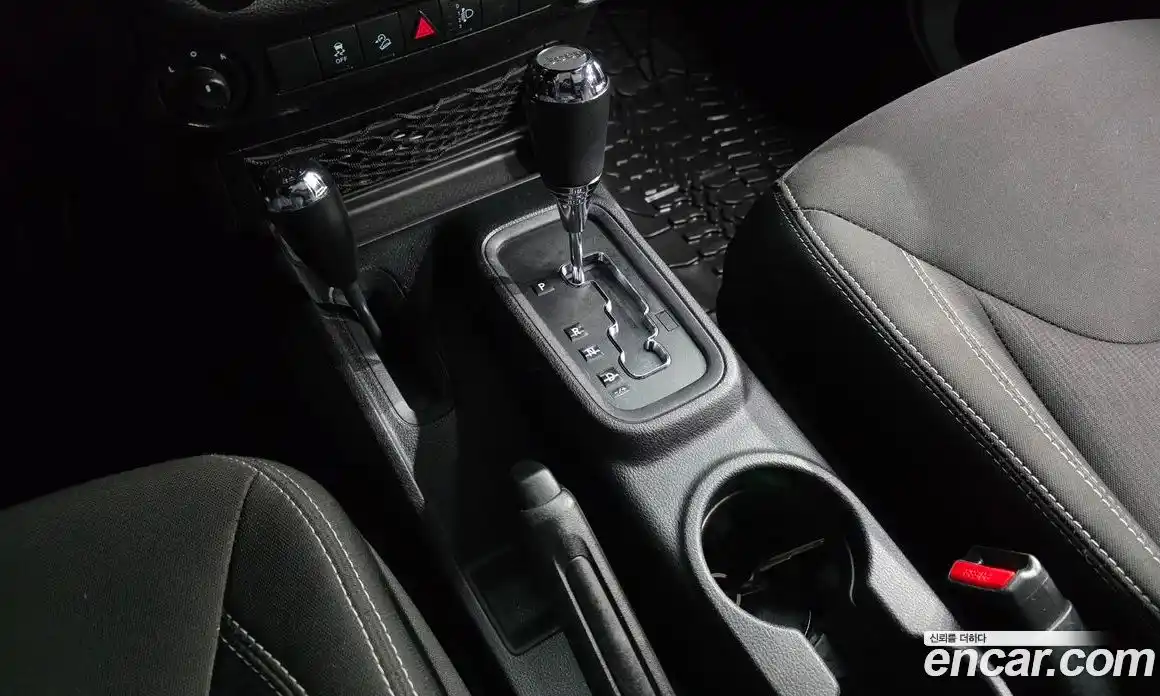 Jeep Wrangler 2016 3.6 Автомат в Москве № 169760, фото 18