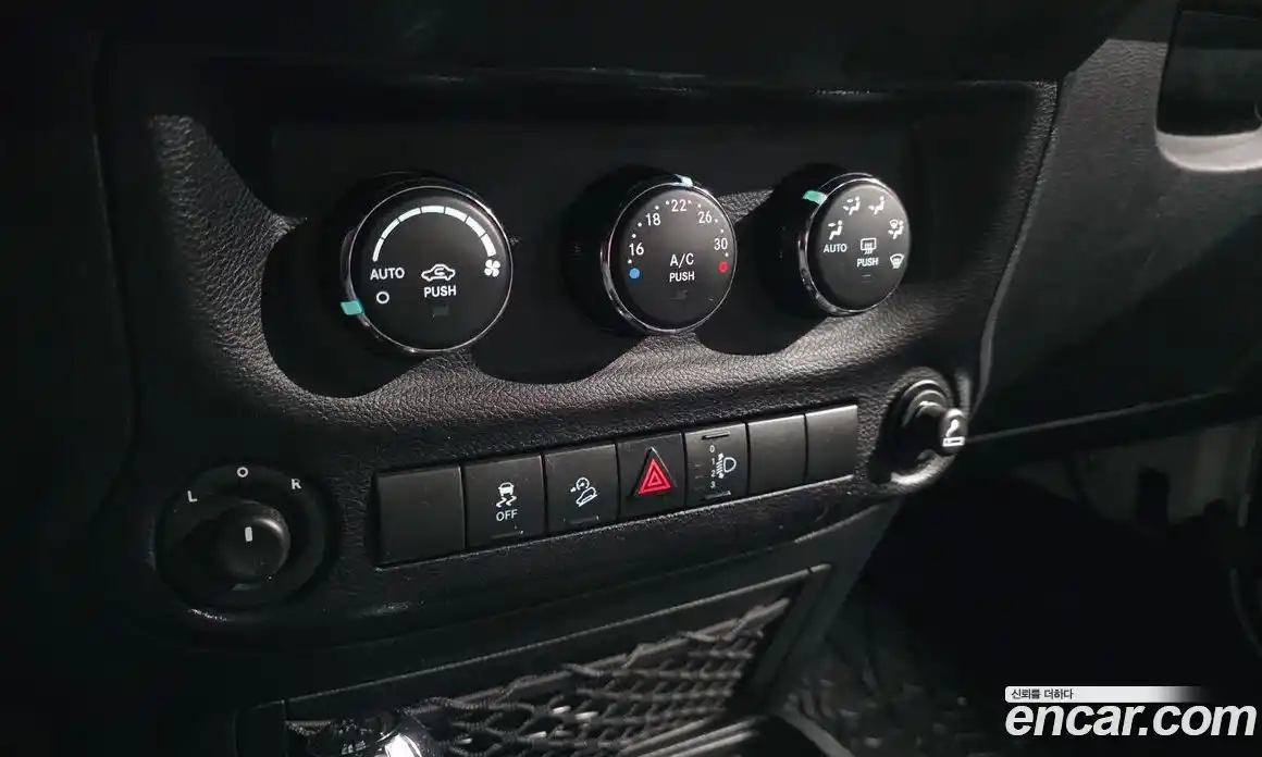 Jeep Wrangler 2016 3.6 Автомат в Москве № 169760, фото 8