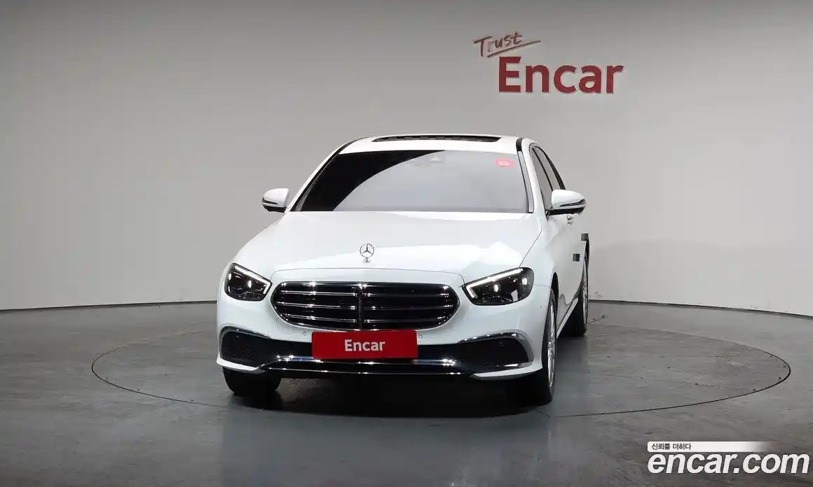 Mercedes-Benz E-Class 2022 1.9 Автомат в Москве № 178870, фото 7