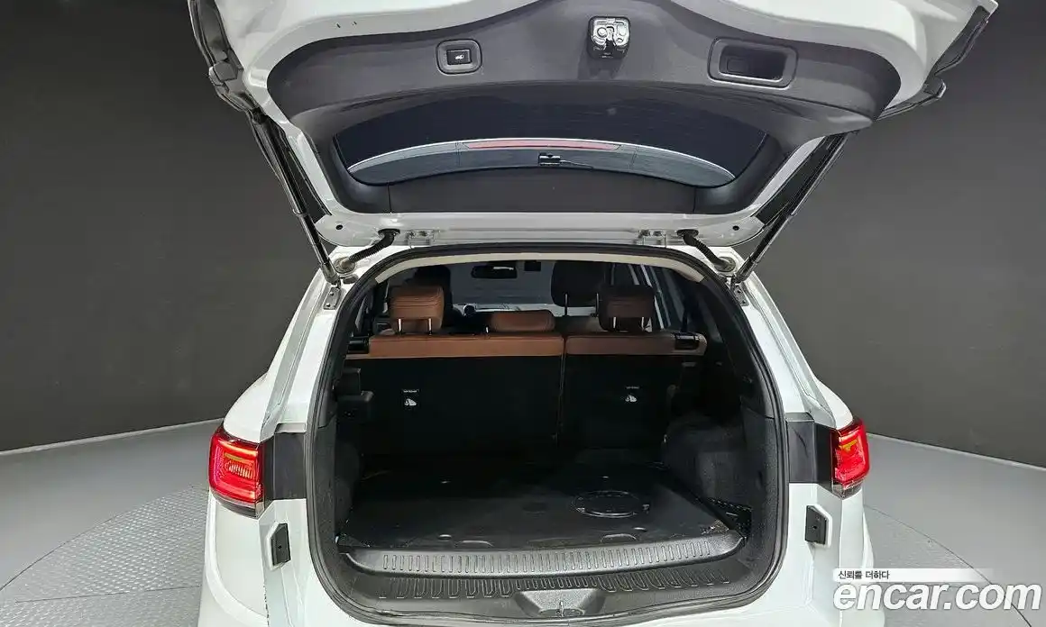 Renault QM6 2022 2.0 Автомат в Москве № 179891, фото 16