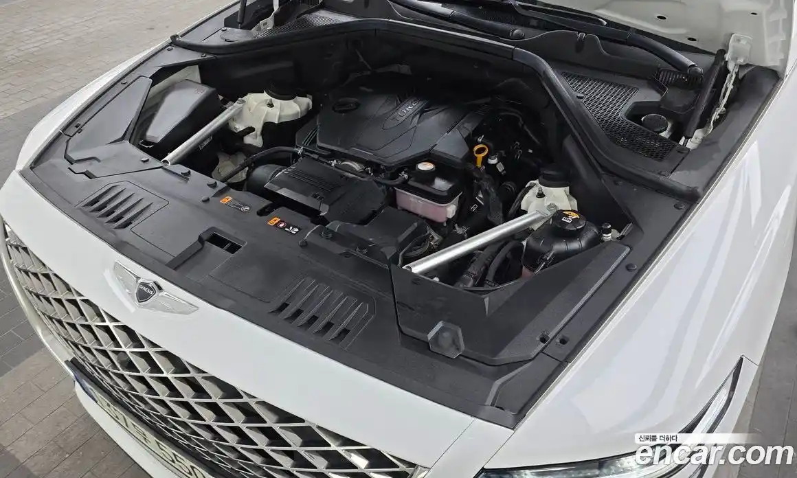 Genesis GV80 2022 2.5 Автомат в Москве № 17994, фото 7