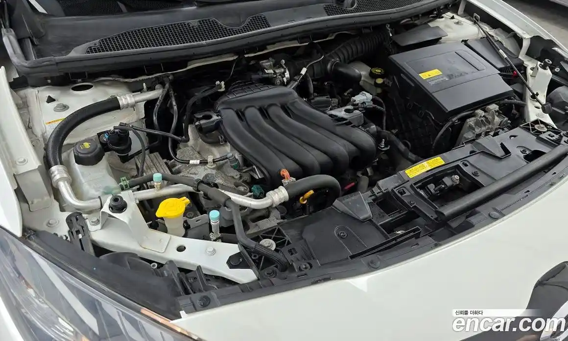 Renault SM3 2015 1.6 Автомат в Москве № 181088, фото 4