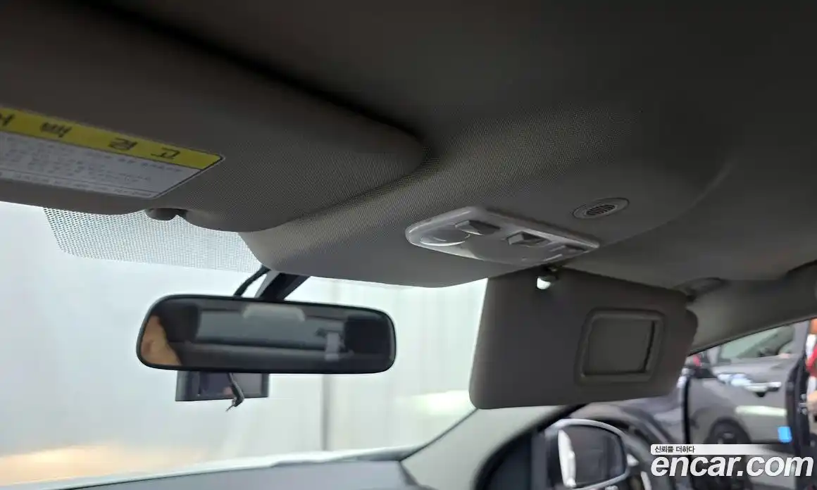 Renault SM3 2015 1.6 Автомат в Москве № 181088, фото 8