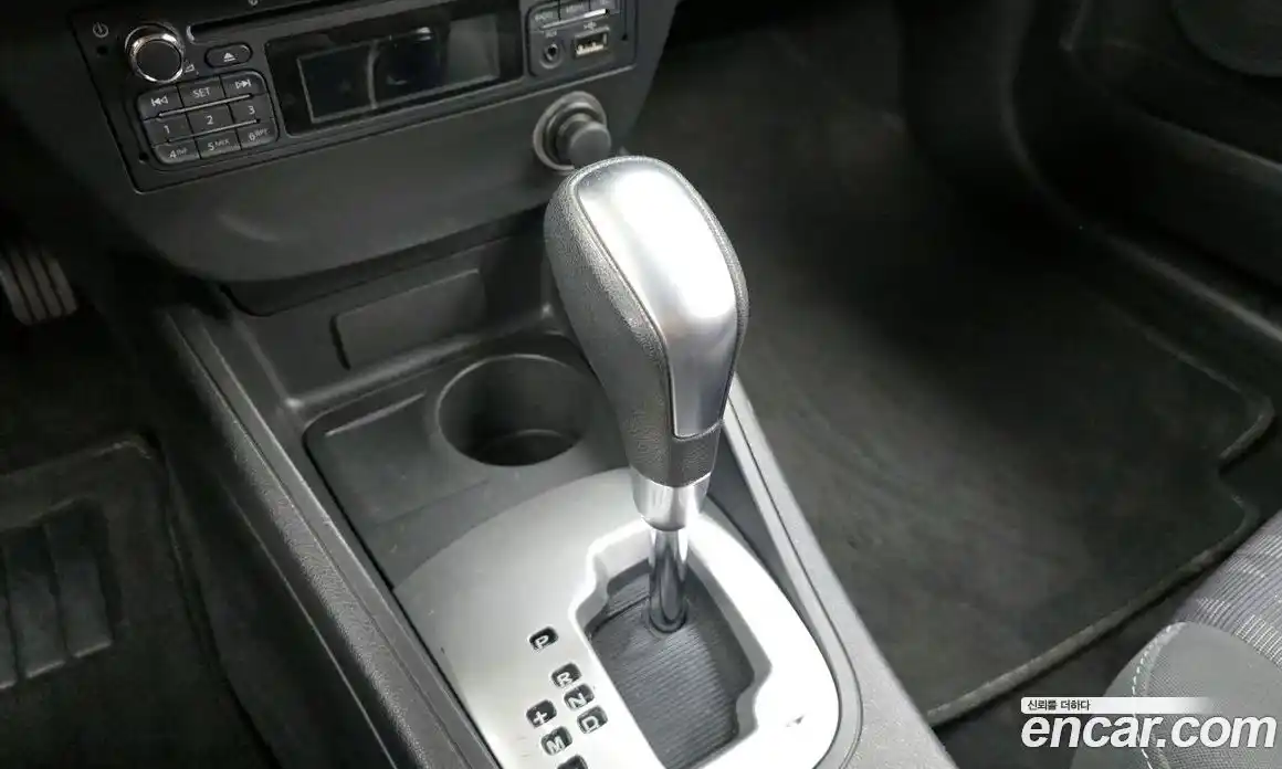 Renault SM3 2015 1.6 Автомат в Москве № 181088, фото 10