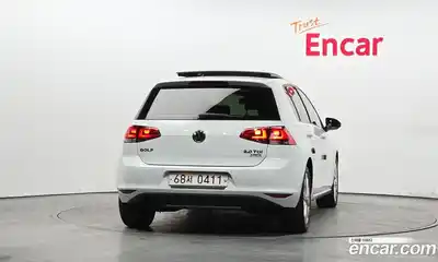 Volkswagen Golf, 2016