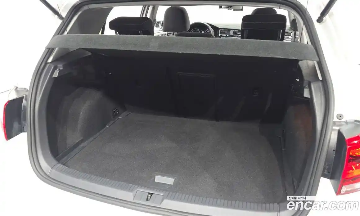 Volkswagen Golf 2016 2.0 Автомат в Москве № 185501, фото 20