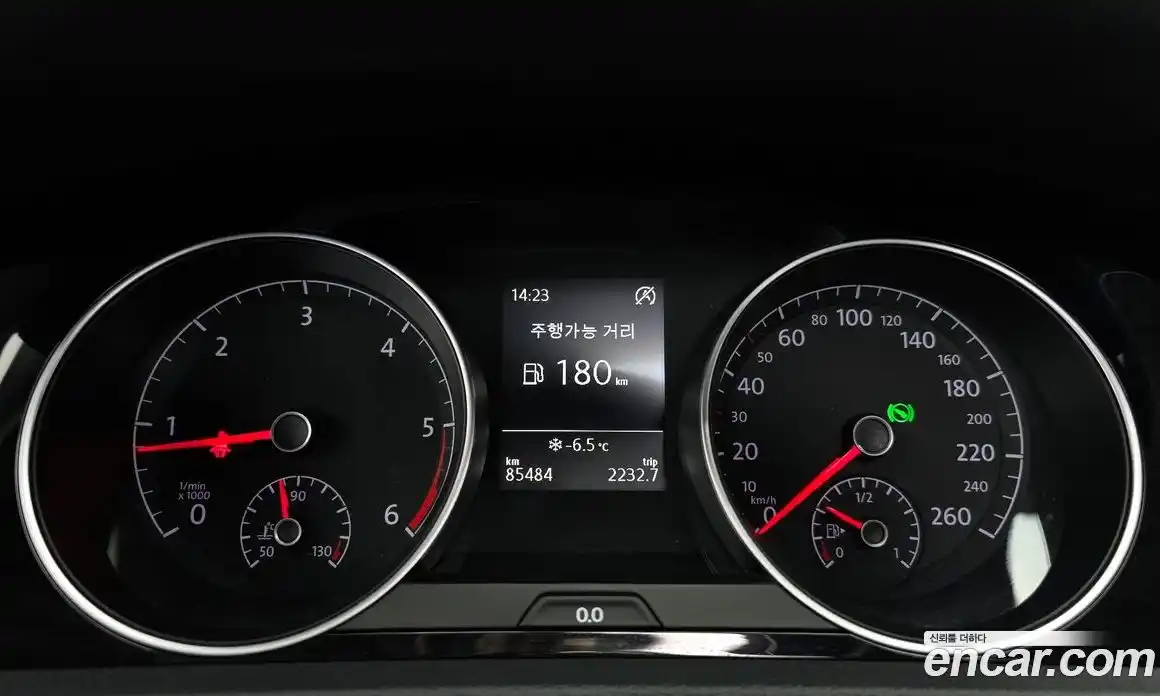 Volkswagen Golf 2016 2.0 Автомат в Москве № 185501, фото 3