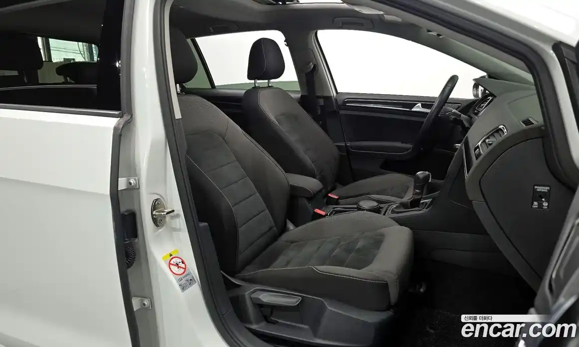 Volkswagen Golf 2016 2.0 Автомат в Москве № 185501, фото 8