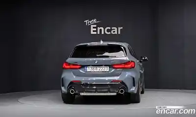 BMW 1-Series 2024 2.0 Автомат в Москве № 187478, миниатюра 2