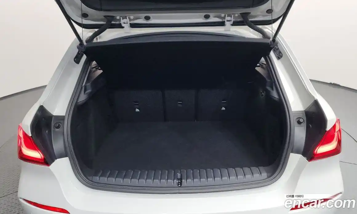 BMW 1-Series 2022 2.0 Автомат в Москве № 192811, фото 12