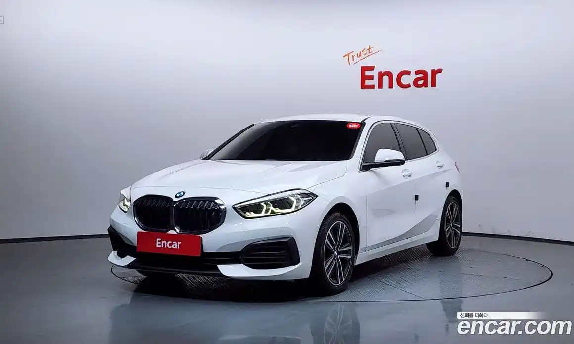 BMW 1-Series 2022 2.0 Автомат в Москве № 192811, фото 9