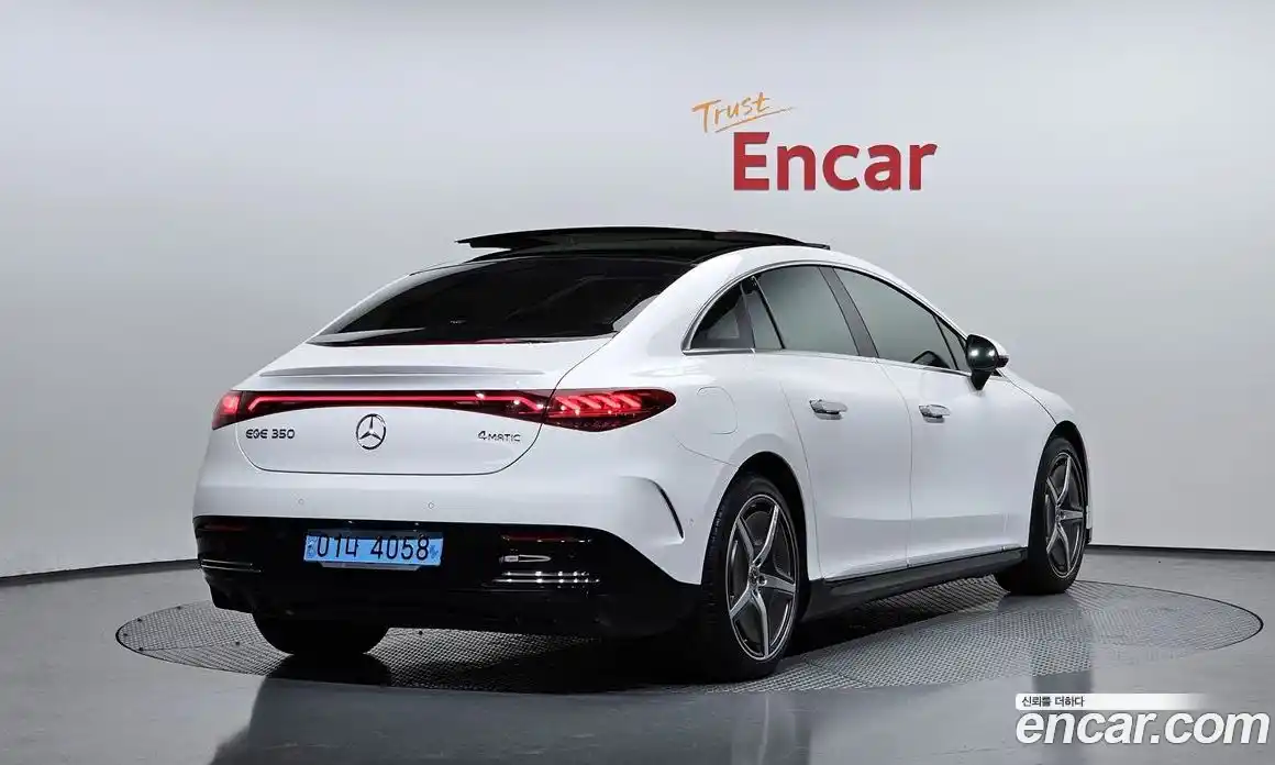 Mercedes-Benz EQE 2023 0.3 Автомат в Москве № 194177, фото 11