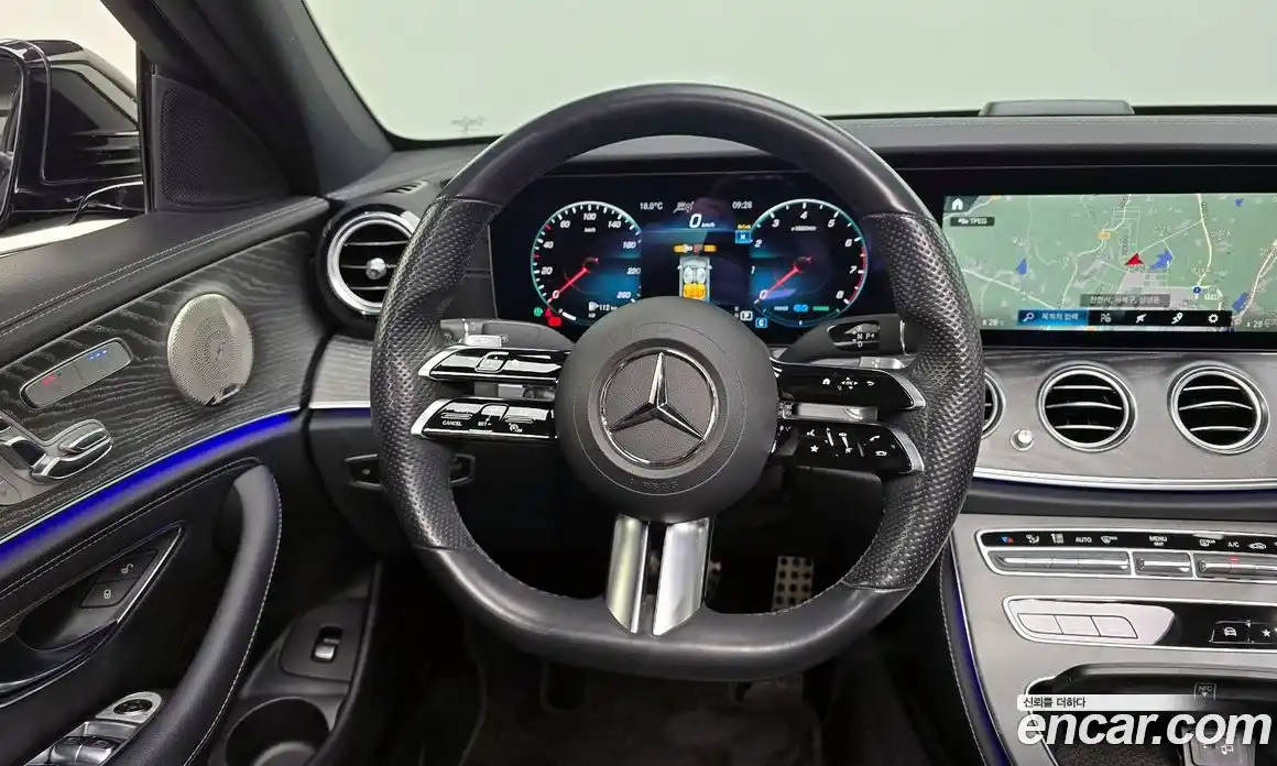 Mercedes-Benz E-Class 2022 2.0 Автомат в Москве № 194264, фото 20