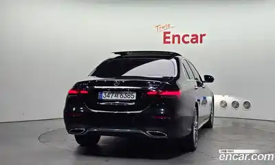 Mercedes-Benz E-Class 2022 2.0 Автомат в Москве № 194264, миниатюра 2