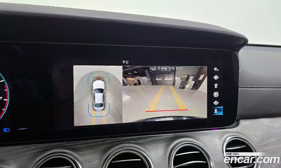 Mercedes-Benz E-Class 2022 2.0 Автомат в Москве № 194264, фото 5