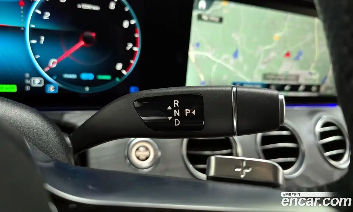 Mercedes-Benz E-Class 2022 2.0 Автомат в Москве № 194264, фото 8