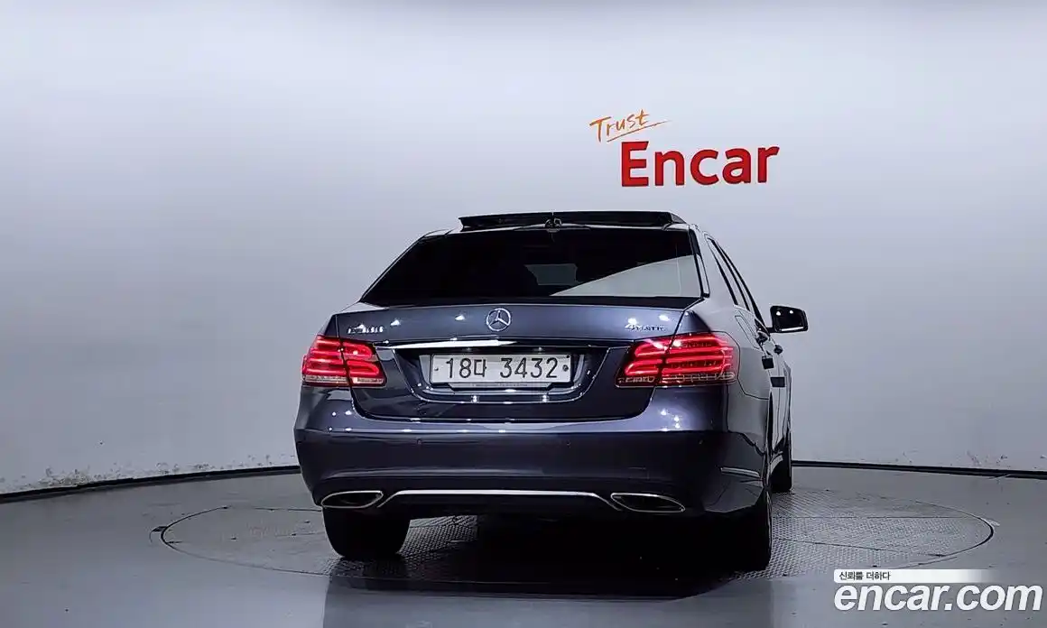 Mercedes-Benz E-Class 2014 3.5 Автомат в Москве № 194563, фото 15