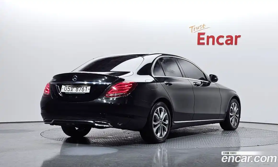 Mercedes-Benz C-Class 2017 2.0 Автомат в Москве № 195119, фото 13