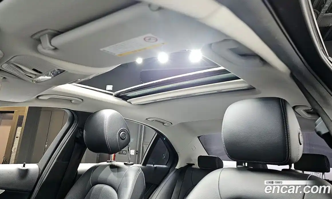 Mercedes-Benz C-Class 2017 2.0 Автомат в Москве № 195119, фото 19