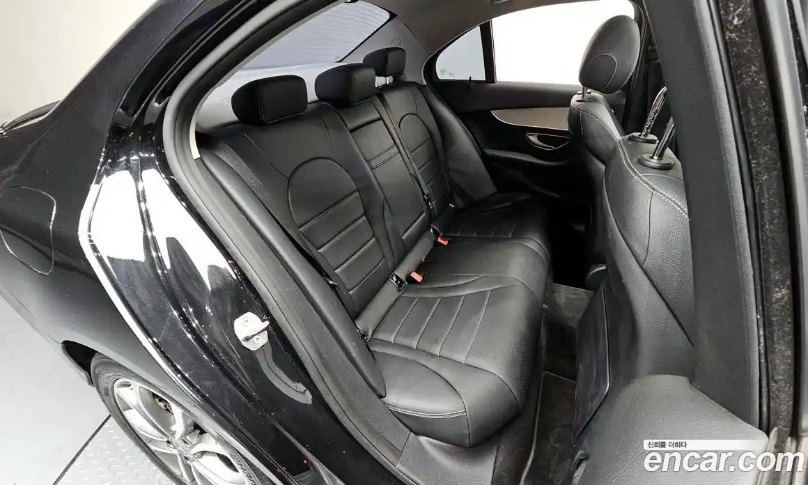 Mercedes-Benz C-Class 2017 2.0 Автомат в Москве № 195119, фото 10