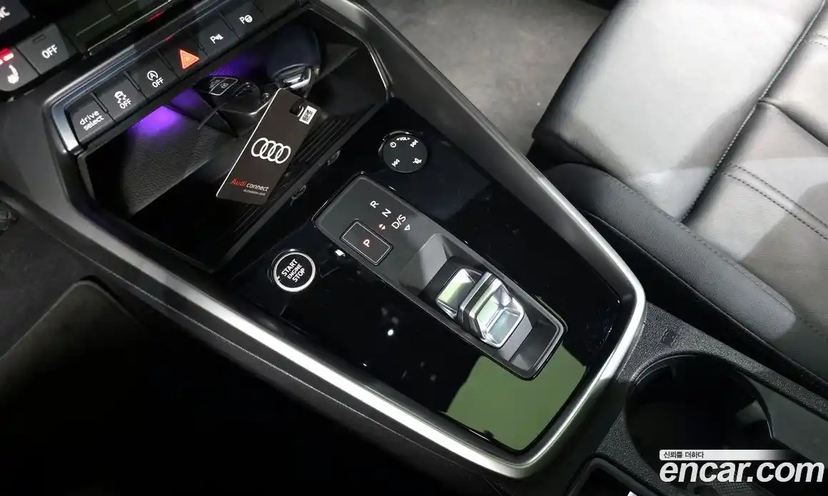 Audi A3 2023 2.0 Автомат в Москве № 196173, фото 3