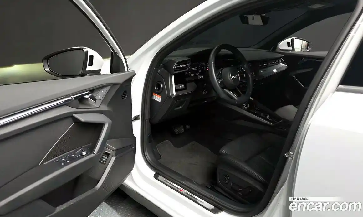 Audi A3 2023 2.0 Автомат в Москве № 196173, фото 8