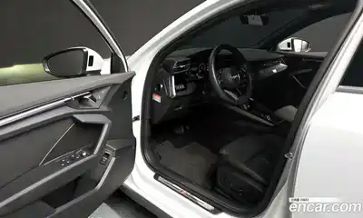 Audi A3 2023 2.0 Автомат в Москве № 196173, миниатюра 8