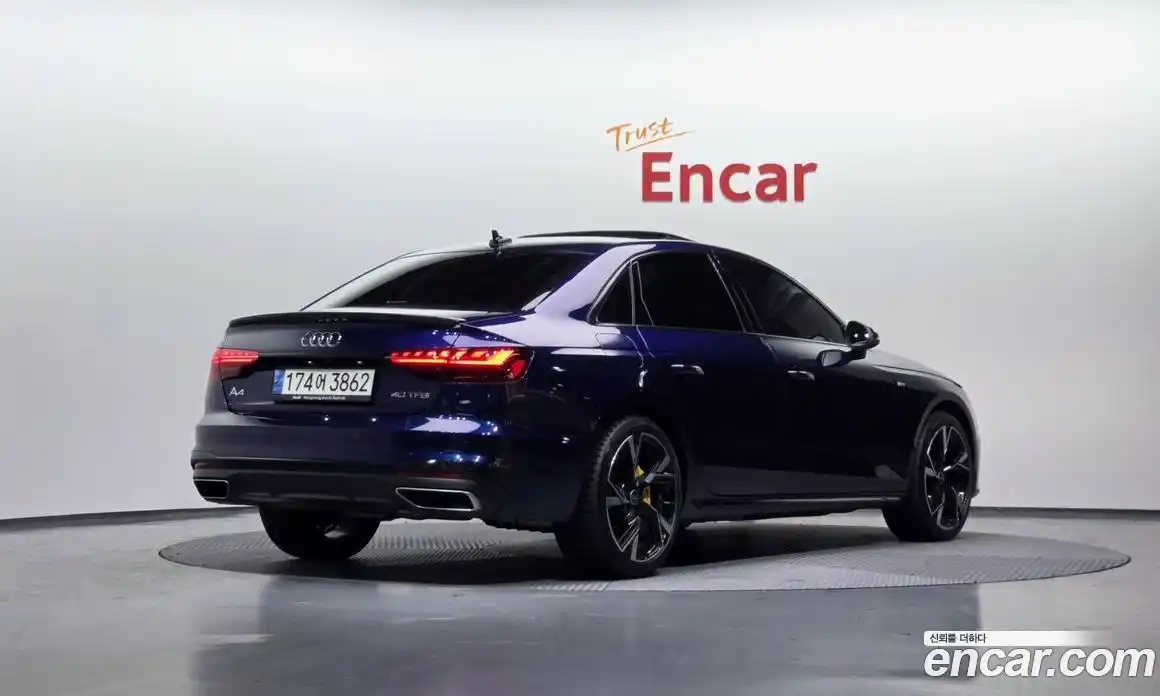 Audi A4 2021 2.0 Автомат в Москве № 196586, фото 2