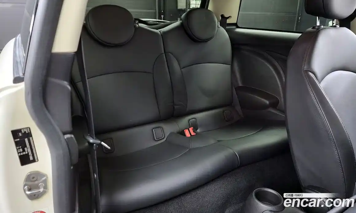 Mini Cooper 2013 2.0 Автомат в Москве № 198445, фото 19