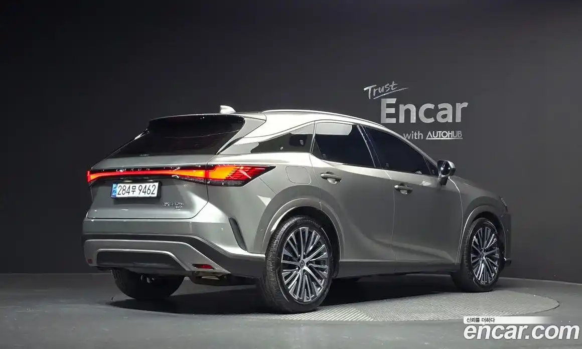 Lexus RX 2025 2.5 Автомат в Москве № 198756, фото 4