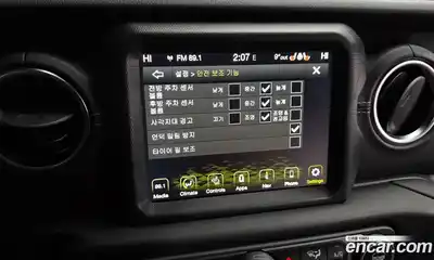 Jeep Wrangler 2021 2.0 Автомат в Москве № 199379, миниатюра 11