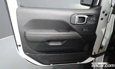 Jeep Wrangler 2021 2.0 Автомат в Москве № 199379, миниатюра 10