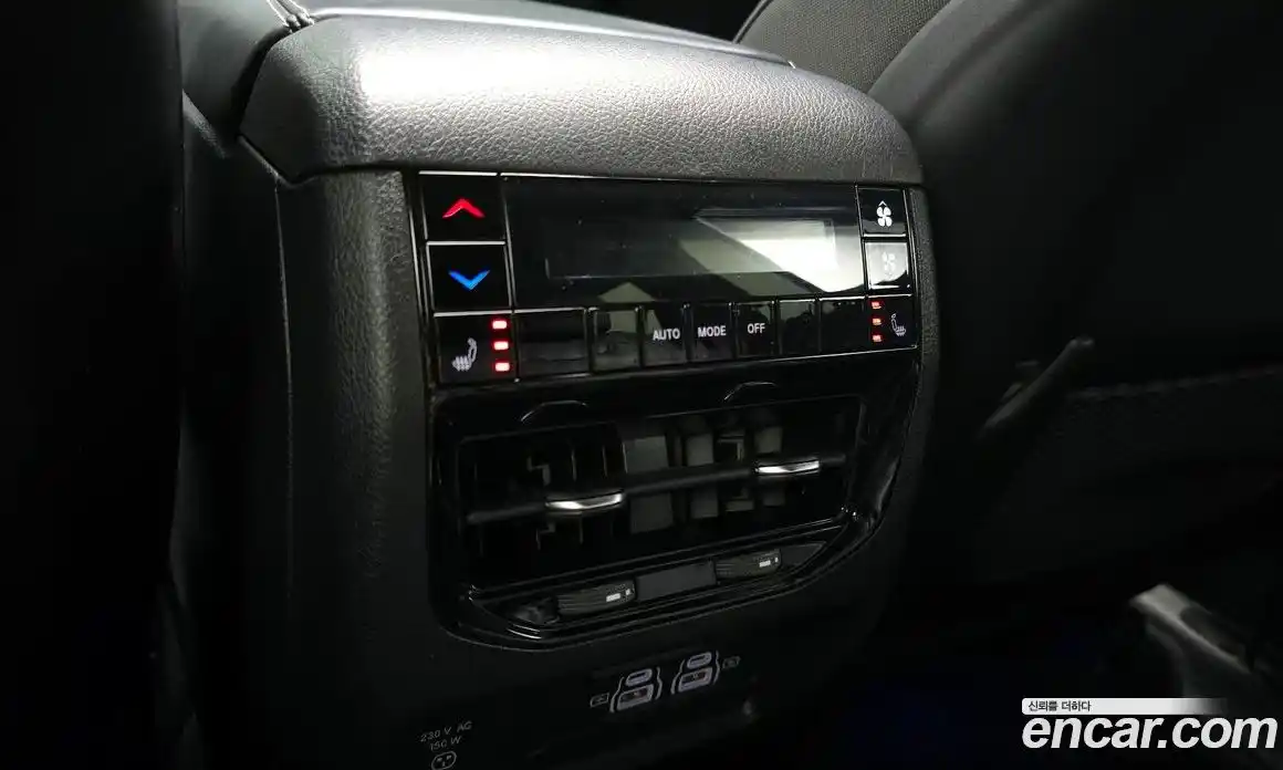 Jeep Cherokee 2021 3.6 Автомат в Москве № 199474, фото 19