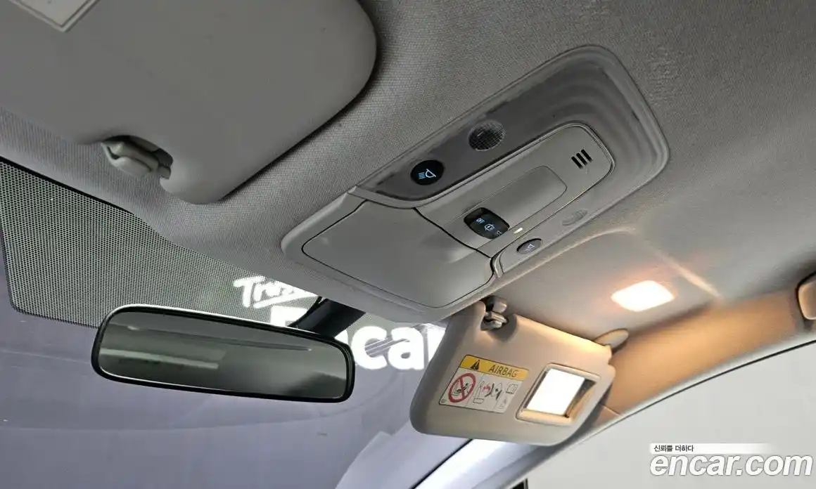 Toyota Prius 2016 1.8 Автомат в Москве № 199708, фото 11