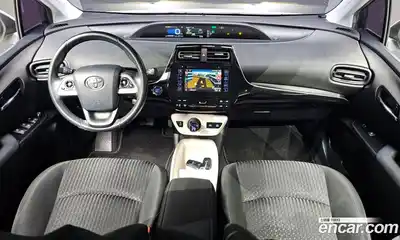 Toyota Prius 2016 1.8 Автомат в Москве № 199708, миниатюра 2