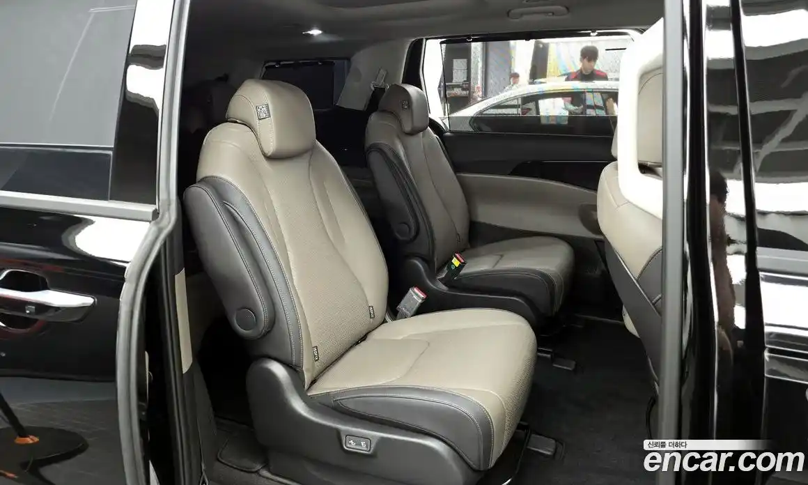 Kia Canival 2024 3.5 Автомат в Москве № 20264, фото 12