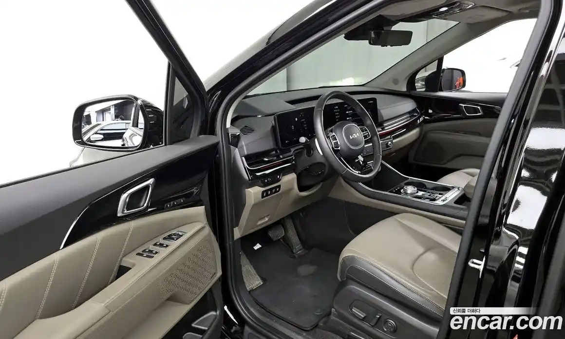 Kia Canival 2024 3.5 Автомат в Москве № 20264, фото 3